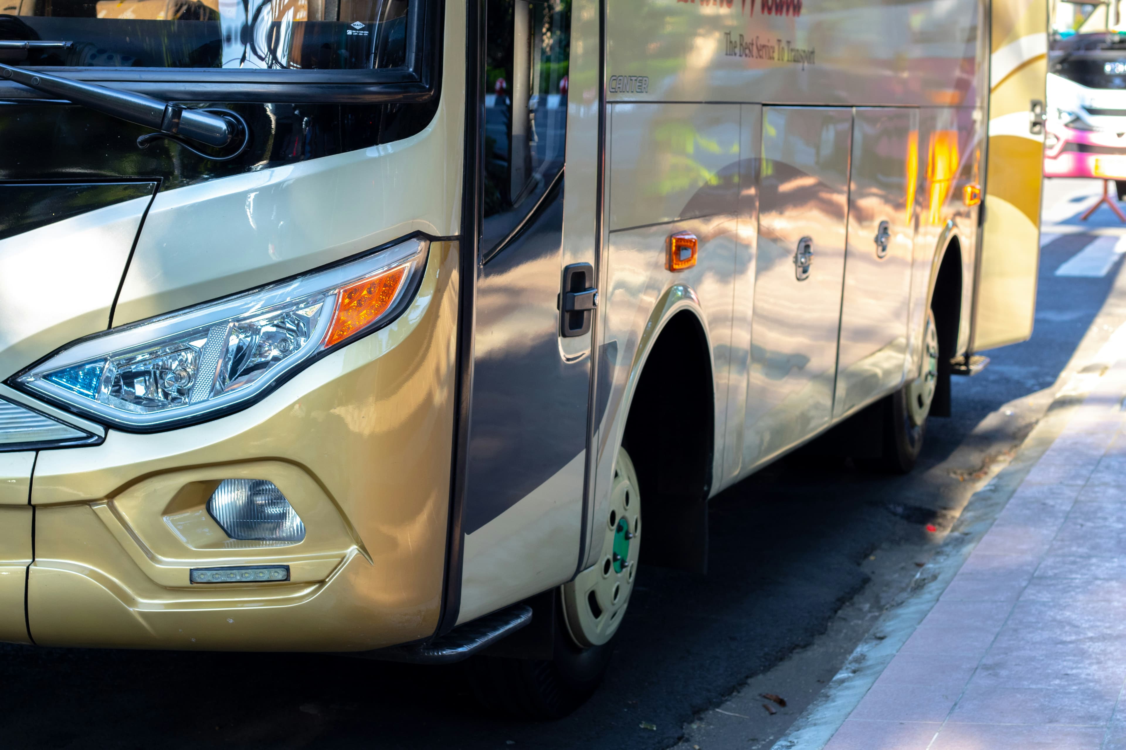 ZedBus Expressway Seater